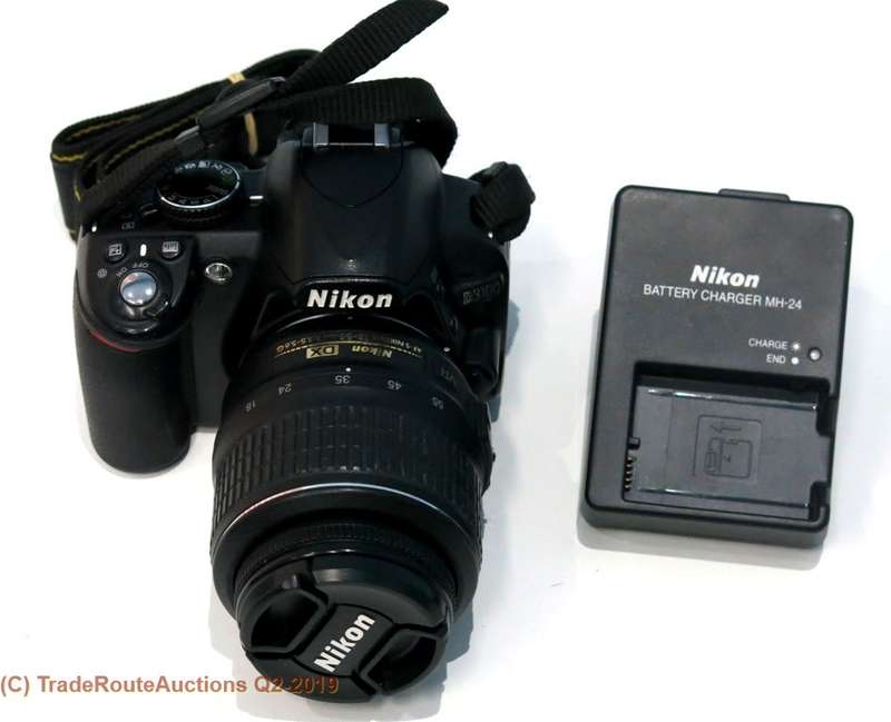 NIKON D3100 DSLR CAMERA 14.2 megapixels 18-55mm PROFESSIONAL DSLR LENS KIT