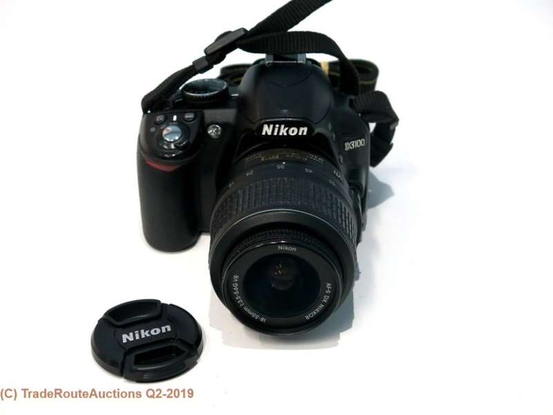 NIKON D3100 DSLR CAMERA 14.2 megapixels 18-55mm PROFESSIONAL DSLR LENS KIT