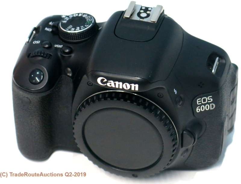 Canon EOS 600D Digital SLR CAMERA BODY ONLY [18 Megapixels] - Please Read