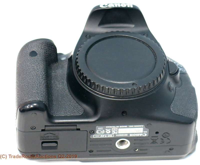 Canon EOS 600D Digital SLR CAMERA BODY ONLY [18 Megapixels] - Please Read