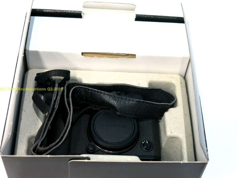 Fujifilm X-T10 Compact System Camera BODY ONLY