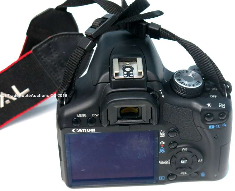 Canon EOS 500D Digital SLR camera 15.1 Megapixels FULL HD Body ONLY