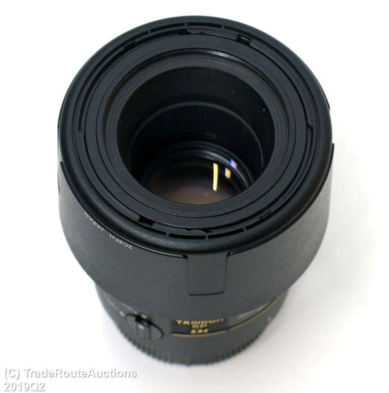 Tamron 272E Di SP 90mm f/2.8 Macro 1:1 AF Di Lens for Nikon DSLR Cameras