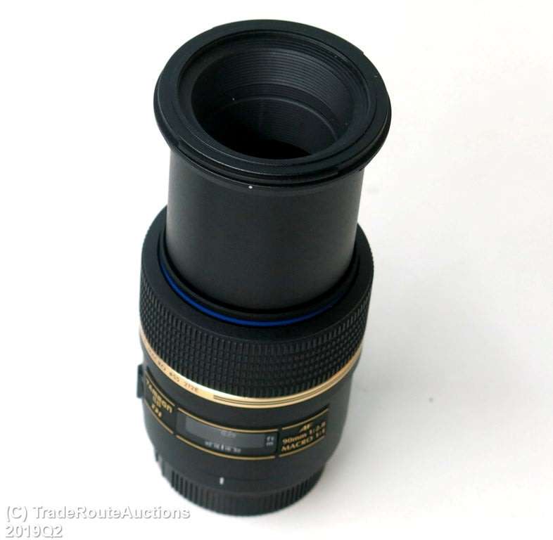 Tamron 272E Di SP 90mm f/2.8 Macro 1:1 AF Di Lens for Nikon DSLR Cameras