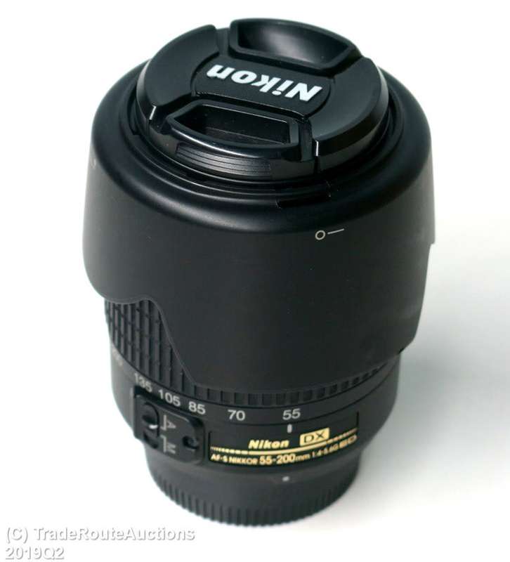 Nikon 55-200mm DX Lens for NIKON DSLR Cameras