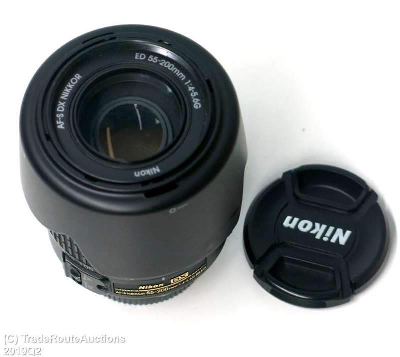 Nikon 55-200mm DX Lens for NIKON DSLR Cameras