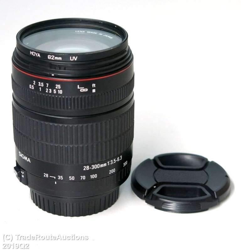 SIGMA 28-300mm F3.5-6.3 DG MACRO LENS for CANON Cameras