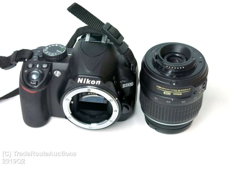 NIKON D3100 DSLR CAMERA 14.2 megapixels +  18-55mm MM PROFESSIONAL DSLR LENS KIT