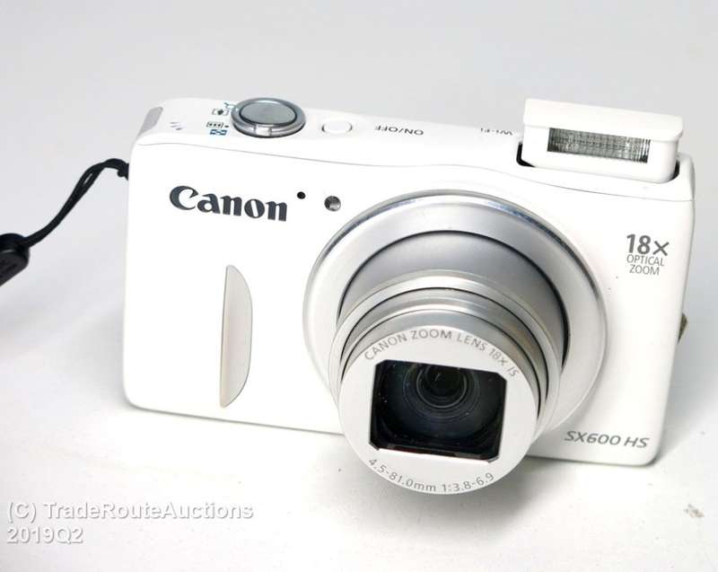 Canon PowerShot SX600 HS 16MP Digital Camera (White) - FULL HD