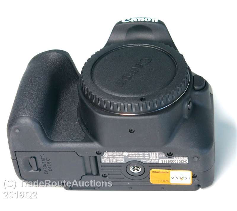 Canon EOS 200D DSLR Camera (Body Only) - 24.2MP - DIGIC 7 - Built-In Wi-Fi with NFC and Bluetooth