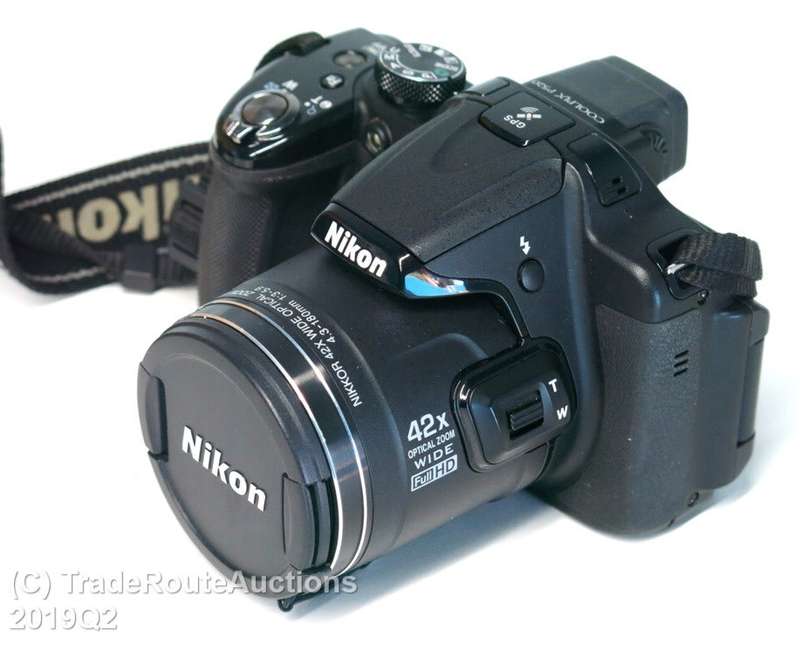 Nikon COOLPIX P520 18.1 MP CMOS Digital Camera with 42x Zoom Lens and Full HD 1080p Video (Black)