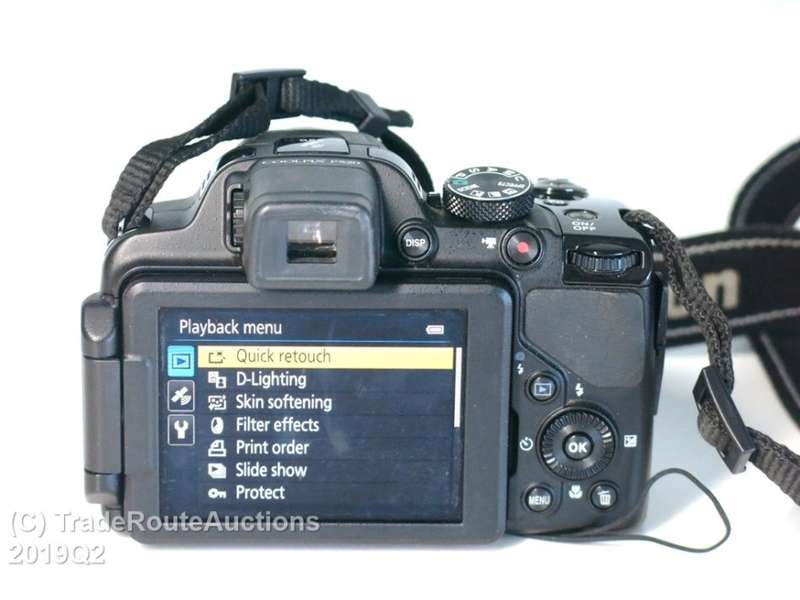 Nikon COOLPIX P520 18.1 MP CMOS Digital Camera with 42x Zoom Lens and Full HD 1080p Video (Black)