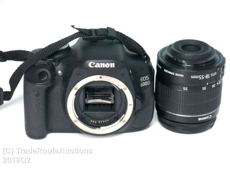 Canon EOS 600D DSLR CAMERA with Canon 18-55 Lens Professional Camera Kit