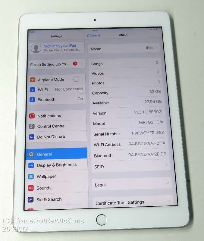 Apple iPad 6th Gen 2018 | MR7G2HC/A | WiFi | 32GB | Silver/White | A1893 | RETINA IPad6
