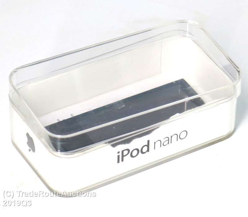 APPLE 16GB IPOD NANO - Space Grey (7TH GENERATION) | MKN52QB