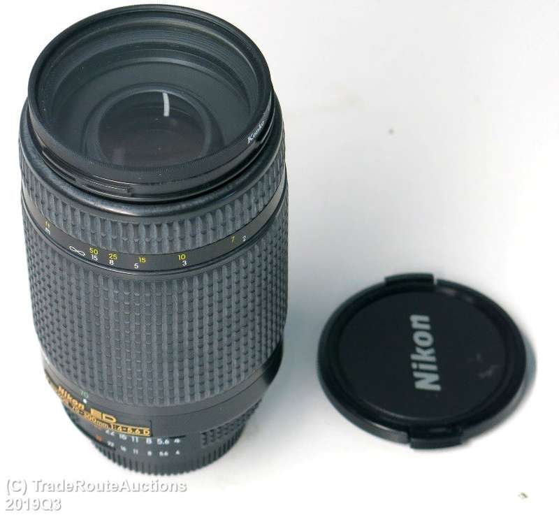 Nikon AF Nikkor 70-300mm f/4-5.6 ED Telephoto Zoom lens for Nikon DSLR Cameras ( Nikon 70-300 lens )