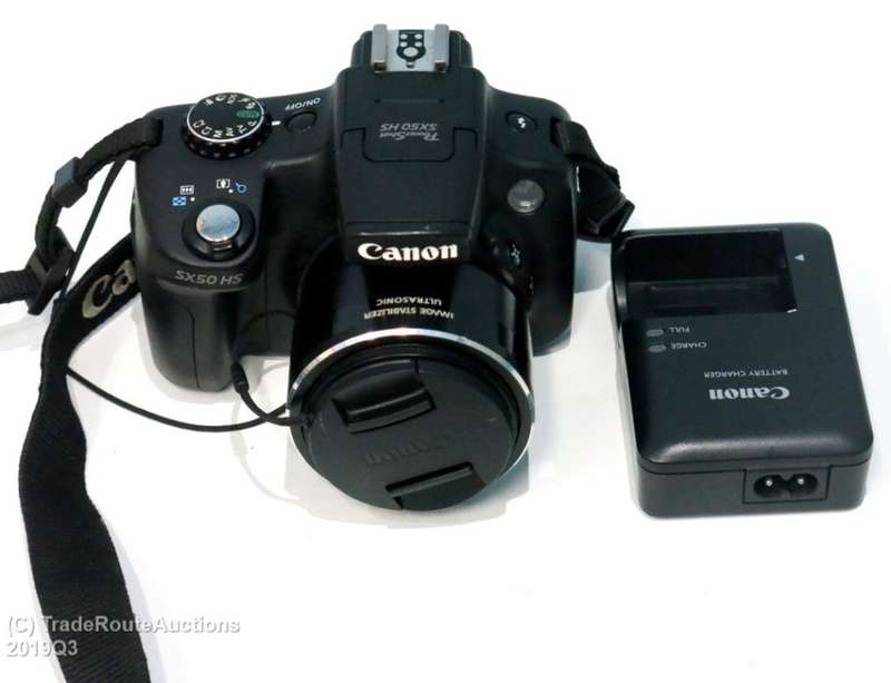 Canon PowerShot SX50 HS 24-1200mm IMAGE STABILIZER Lens - WORLD'S FIRST COMPACT 50X ZOOM