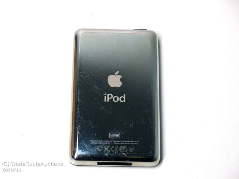 Apple IPod Classic 160GB [ MC297 ] *** 7th Generation **** IPOD 160GB BLACK 2.5" LCD Screen