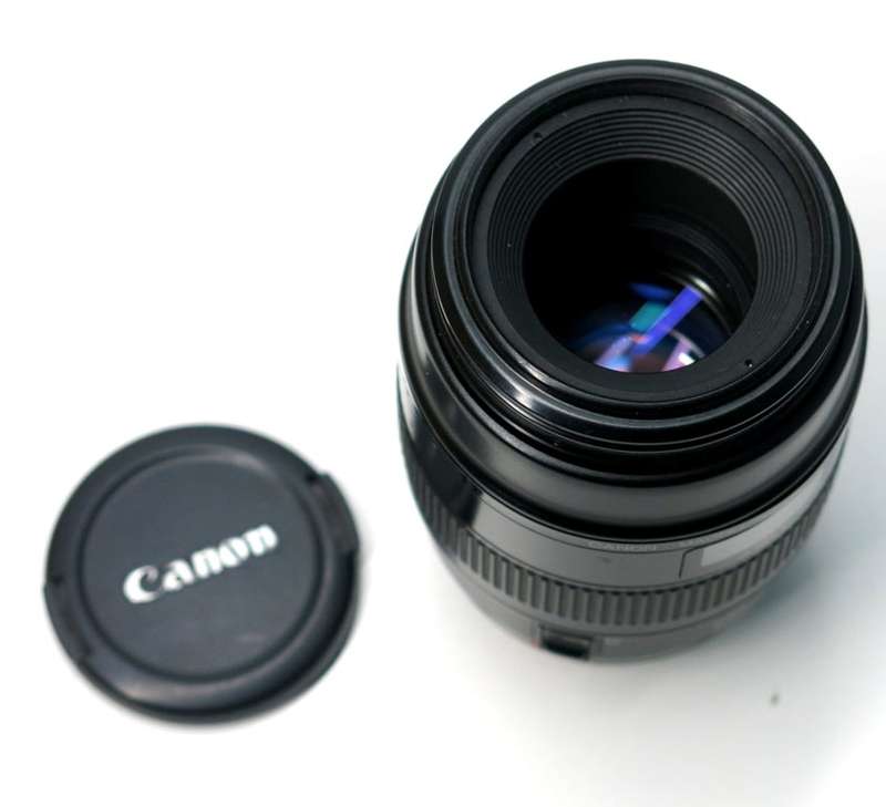 Canon 100mm EF f2.8 Macro Lens for Canon DSLR Cameras