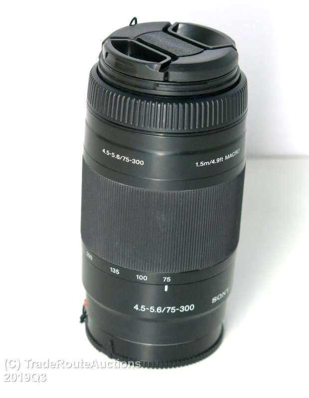 Sony 75-300mm f/4.5-5.6 Compact Super Telephoto Zoom Lens - For Sony DSLR Cameras