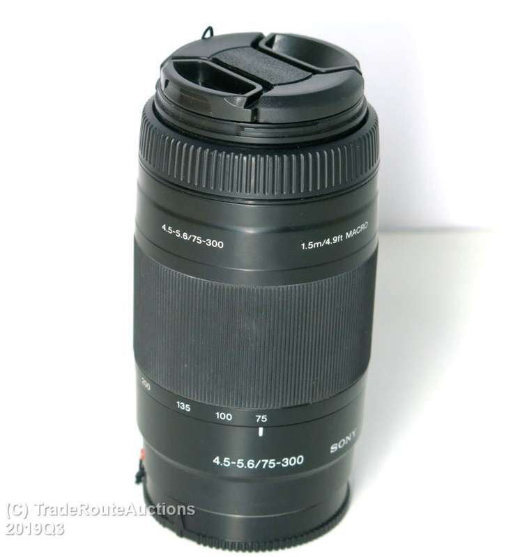Sony 75-300mm f/4.5-5.6 Compact Super Telephoto Zoom Lens - For Sony DSLR Cameras