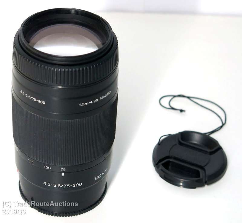 Sony 75-300mm f/4.5-5.6 Compact Super Telephoto Zoom Lens - For Sony DSLR Cameras