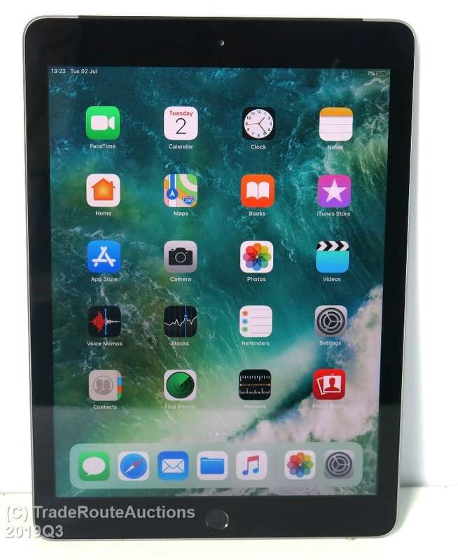 iPad 5th Gen 2017 | MP1J2HC/A | WiFi + Cellular | 32GB | Space Grey | A1823 | RETINA