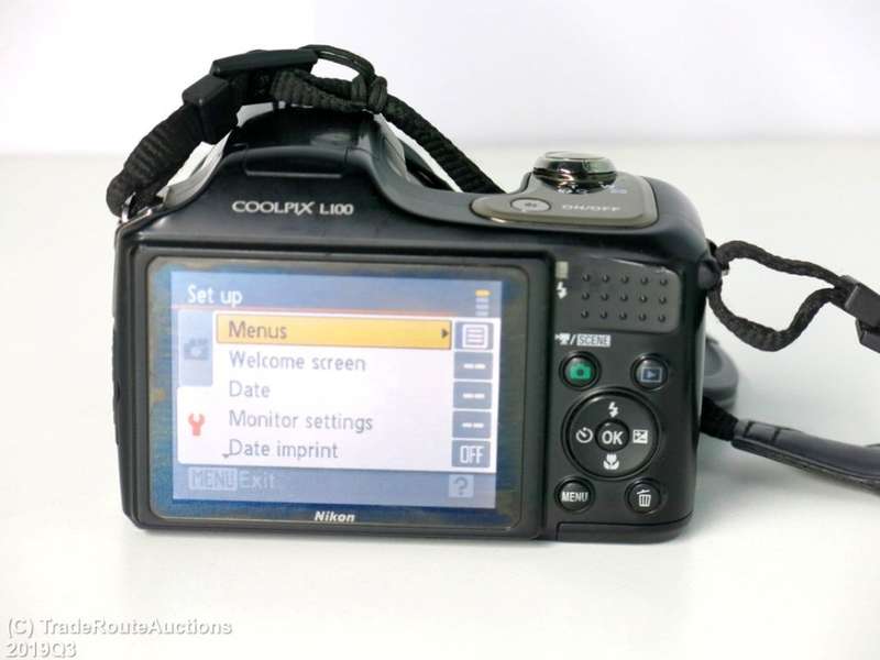 Nikon Coolpix L100 10 MP Digital Camera with 15x Optical Vibration Reduction (VR) Zoom