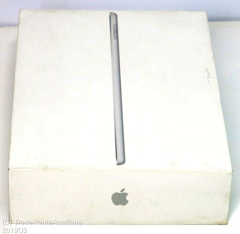 Boxed - Tablet Apple iPad 5th Gen 2017 | MP2G2HC/A | WiFi | 32GB | Silver | A1822 | RETINA 9.7 inch