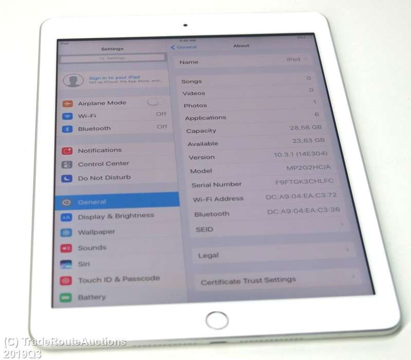 Boxed - Tablet Apple iPad 5th Gen 2017 | MP2G2HC/A | WiFi | 32GB | Silver | A1822 | RETINA 9.7 inch