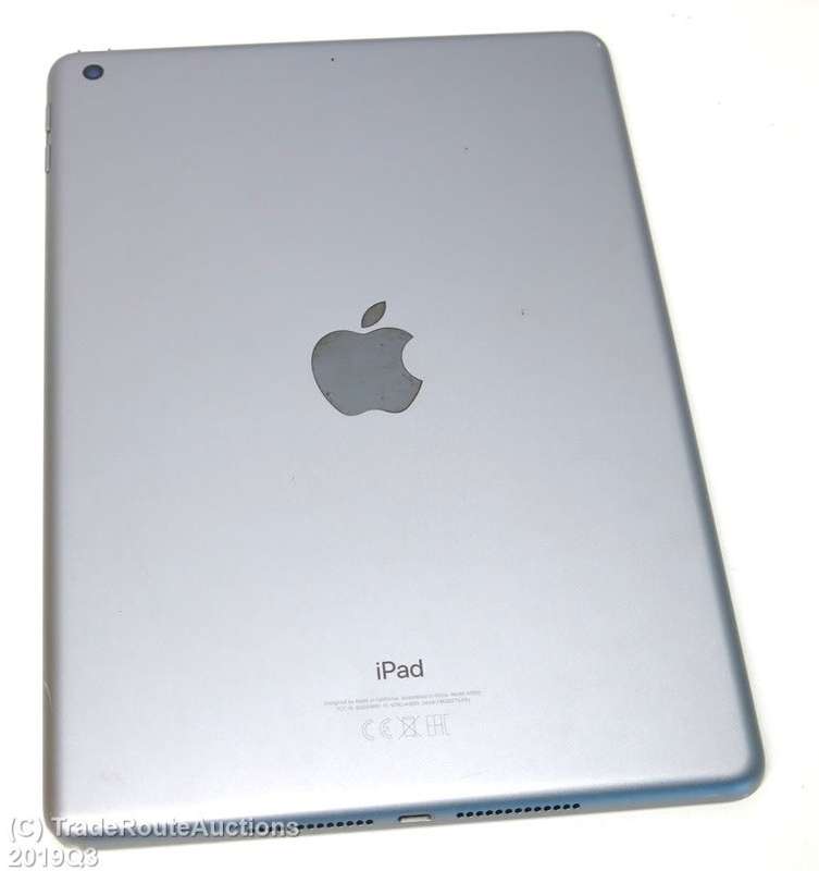 Apple iPad 6th Gen 2018 | MR7F2HC/A | WiFi  only | 32GB | Space Grey | A1893 | RETINA IPad6
