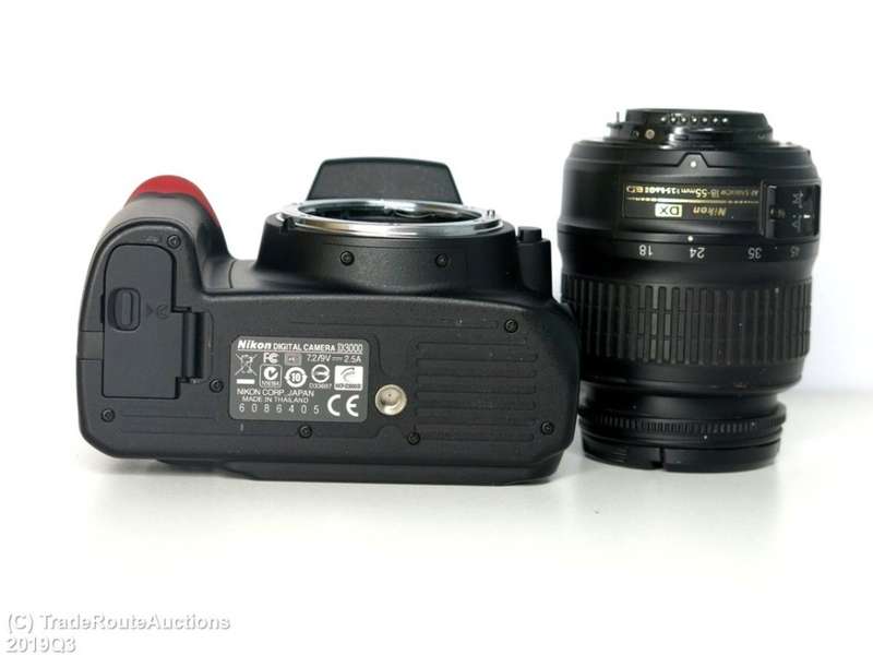 NIKON D3000 DSLR CAMERA CAMERA KIT WITH NIKKOR 18-55 LENS