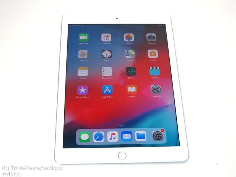 Apple iPad 6th Gen 2018 | MR7K2HC/A | WiFi | 128GB | Silver/White | A1893 | RETINA IPad6