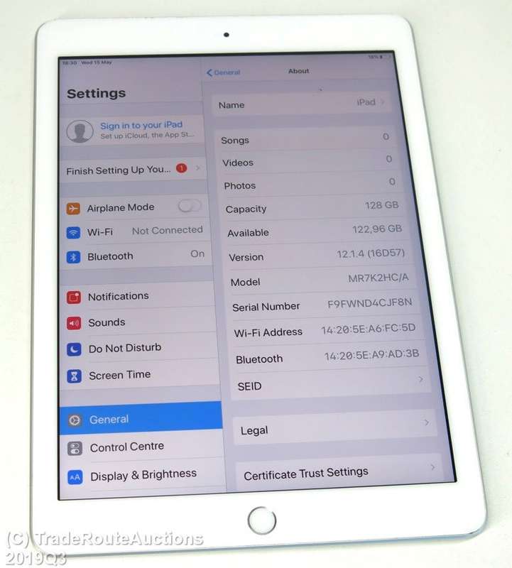 Apple iPad 6th Gen 2018 | MR7K2HC/A | WiFi | 128GB | Silver/White | A1893 | RETINA IPad6