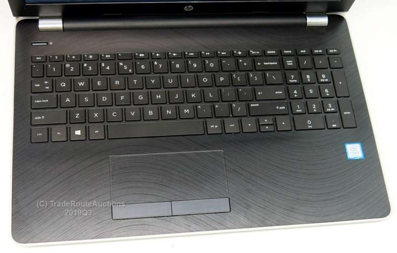 HP 15.6" HD Notebook 15-bs1xx TPN-C129 | CORE i5 8250U @ 1.6GHZ 8th Gen | 4GB RAM | 1TB HDD