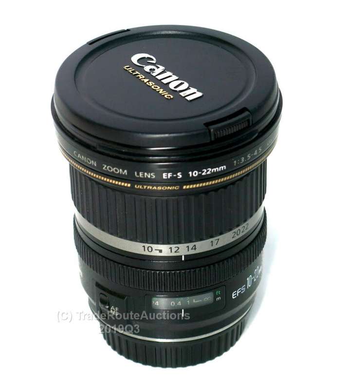 R 11,000 VALUE ** Canon EFS 10-22mm ULTRASONIC Ultra Wide-Angle Zoom Lens for Canon DSLR cameras