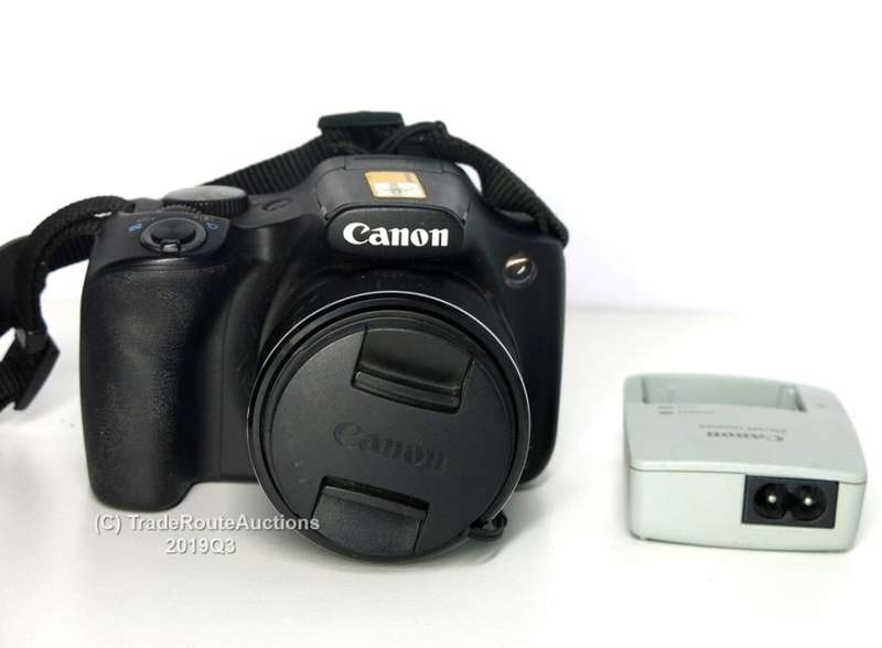 Canon PowerShot SX540 HS with 50x Optical Zoom 20MP and Built-In Wi-Fi DIGITAL CAMERA