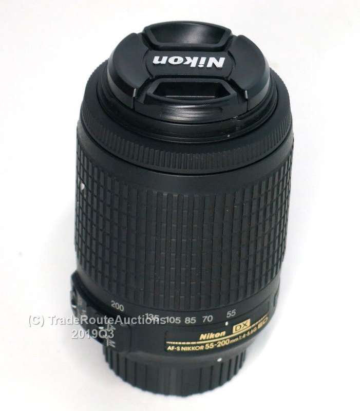 Nikon AF-S NIKKOR 55-200mm VR [ VIBRATION REDUCTION ] LENS