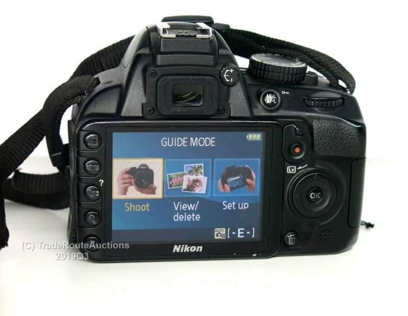 NIKON D3100 DSLR CAMERA 14.2 megapixels with Nikon 18-55mm PROFESSIONAL DSLR LENS KIT