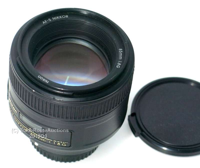 Nikon 85mm f/1.8G AF-S Lens for Nikon DSLR Cameras