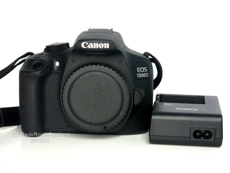 CANON 1300D DSLR CAMERA BODY Built-in Wi-Fi with NFC
