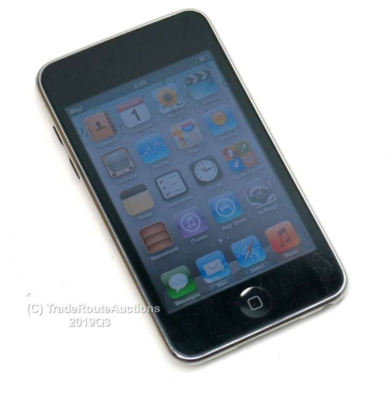 Apple iPod Touch 3rd Generation 32GB  | MC008BT - A1318