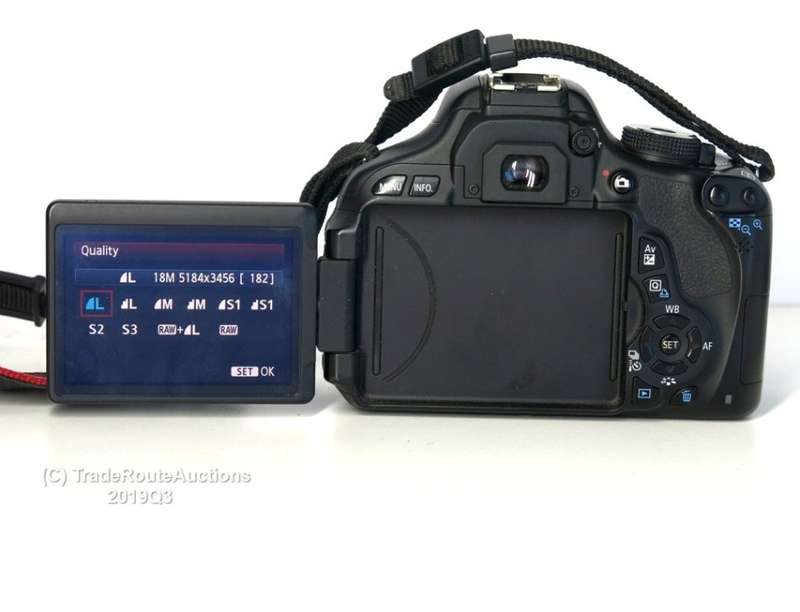 PLEASE READ - Canon EOS 600D Digital SLR CAMERA BODY ONLY - PROFESSIONAL [18 Megapixels]