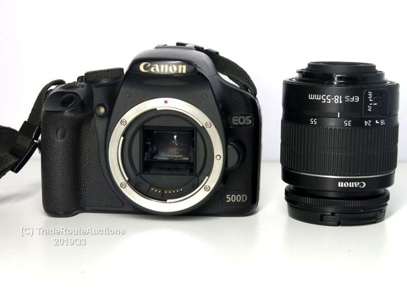 Canon EOS 500D Digital SLR camera 15.1 Megapixels FULL HD + Canon 18-55mm Lens KIT