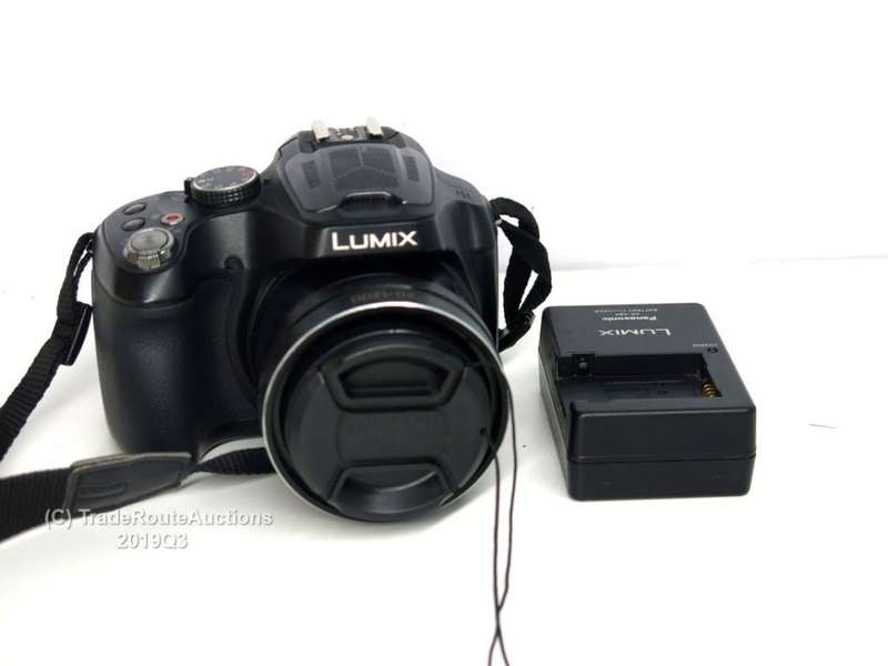 Panasonic LUMIX DMC-FZ70 16.1 MP Digital Camera with 60x Optical Image Stabilized Zoom