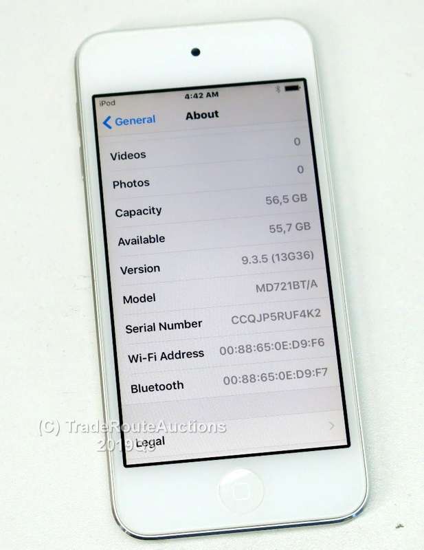 APPLE iPod Touch | MD721BT/A | 64GB SILVER | A1421 | 5TH GEN