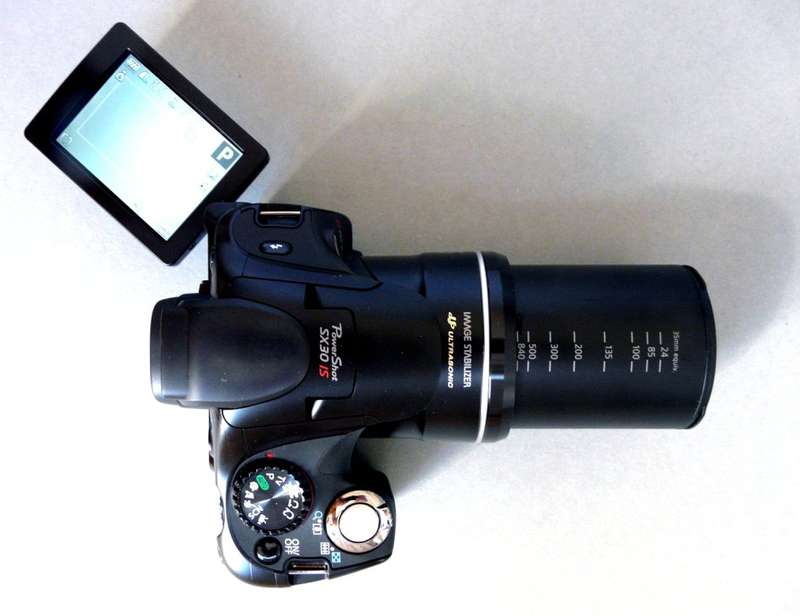 Canon PowerShot SX30 IS IMAGE STABILIZER ULTRASONIC 14.1 MP 35X OPTICAL FULL HD CAMERA