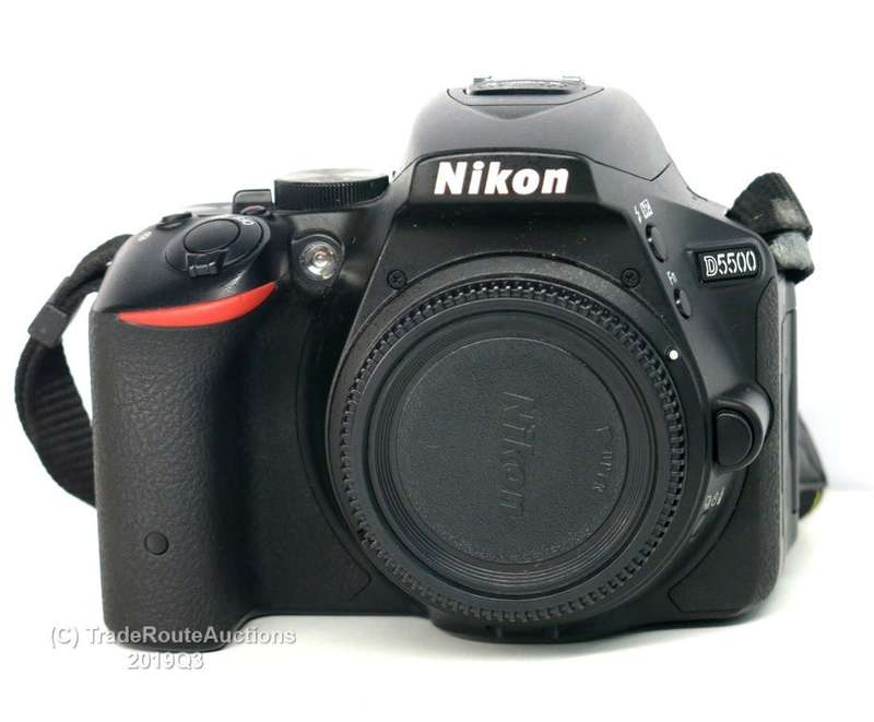 NIKON D5500 DSLR CAMERA BODY - 24.2 Megapixels