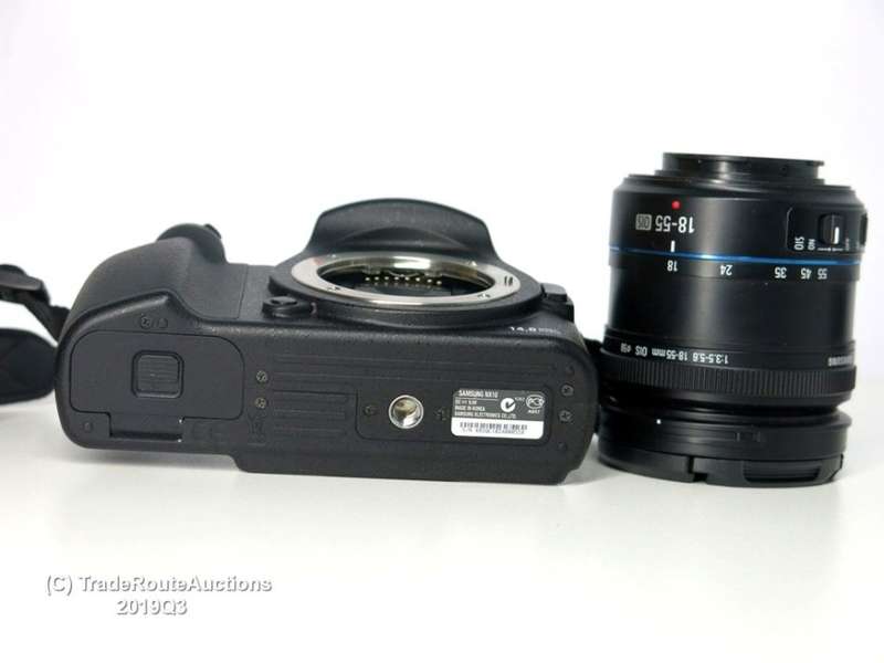 Samsung NX10 Digital System Camera Kit - Black (14.6MP, incl 18-55 OIS Lens)