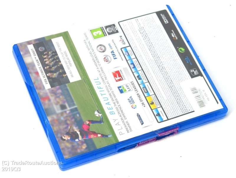 FIFA 16 - PlayStation 4 - (PS4 Game)